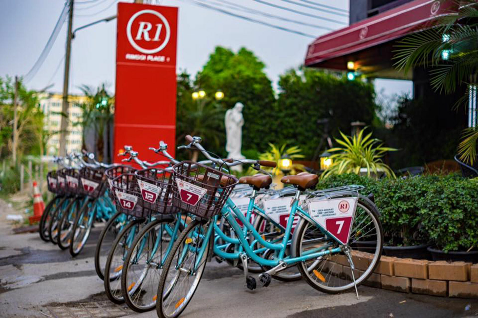 R1 Nimman Hotel Chiangmai Чиангмай Экстерьер фото